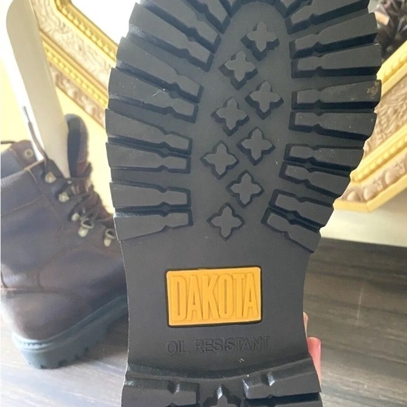 New Mens Dakota Size 8M 529 8\
